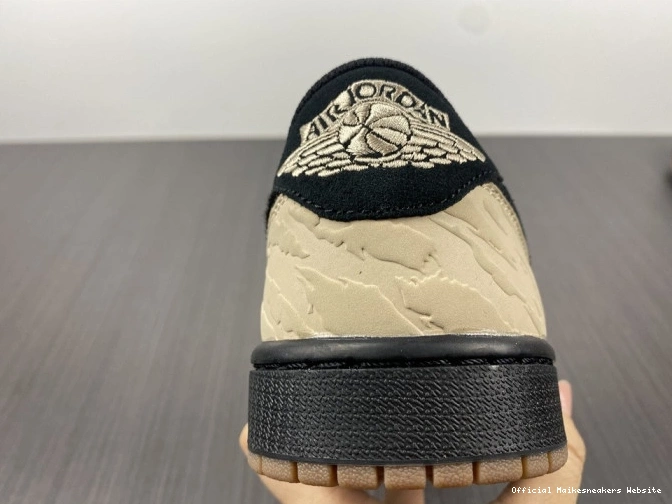 Official Maikesneakers Low Carnivore DN3400-001 1 x Air Jordan SoleFly 0803